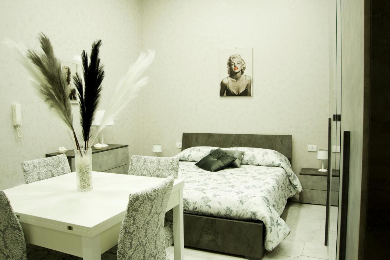 Mincasa Nel Cuore Di Napoli Экстерьер фото